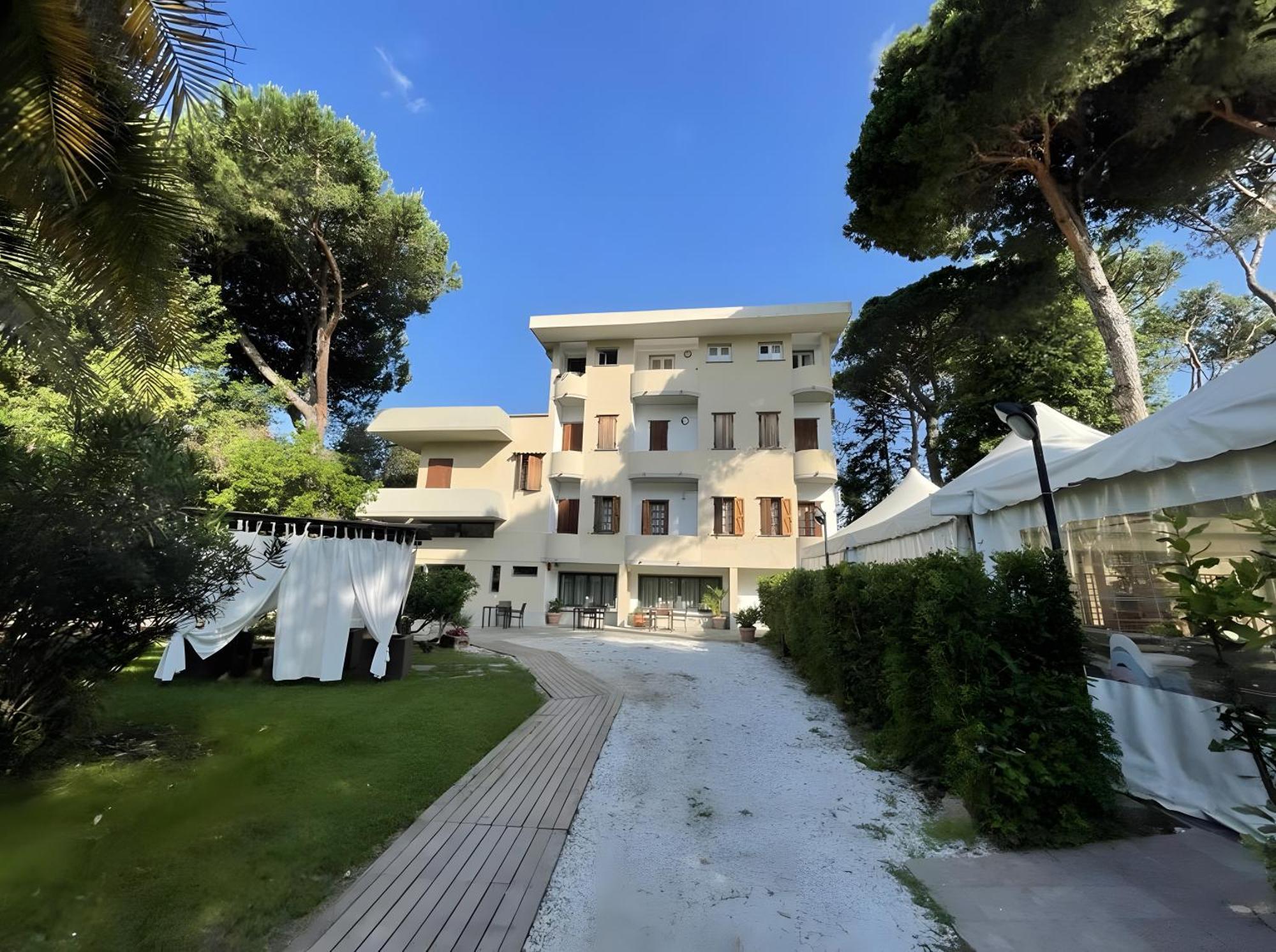 La Tavernetta Dei Ronchi Marina di Massa Esterno foto